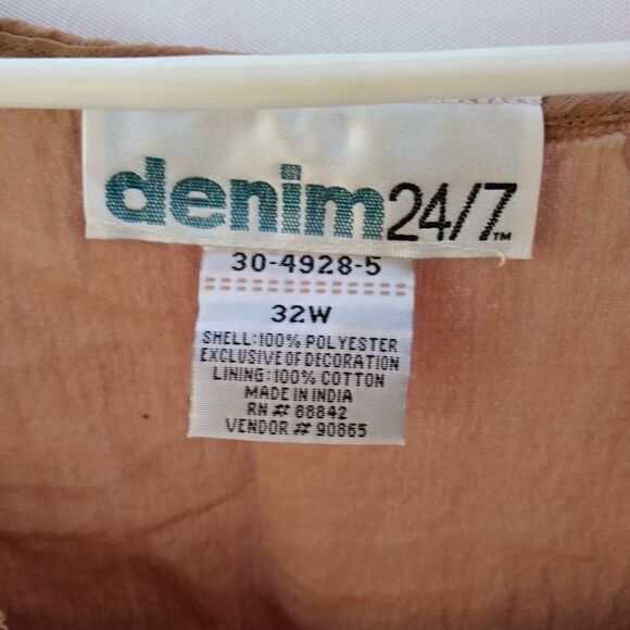 Denim 24/7 top   - Picture 4 of 5